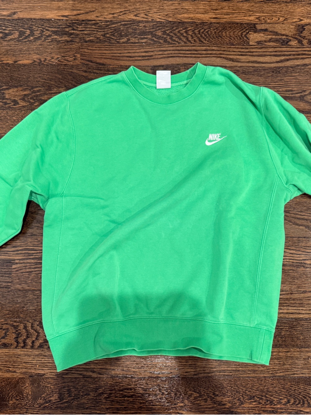 Nike men’s Crewneck Sweatshirt in Bright Green